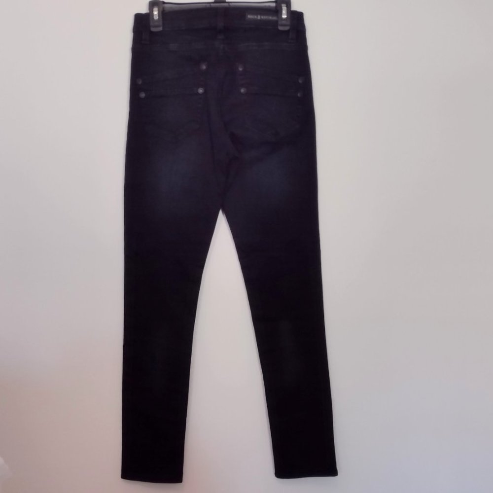 Rock & Republic Dark Blue Jeans - Picture 2 of 6